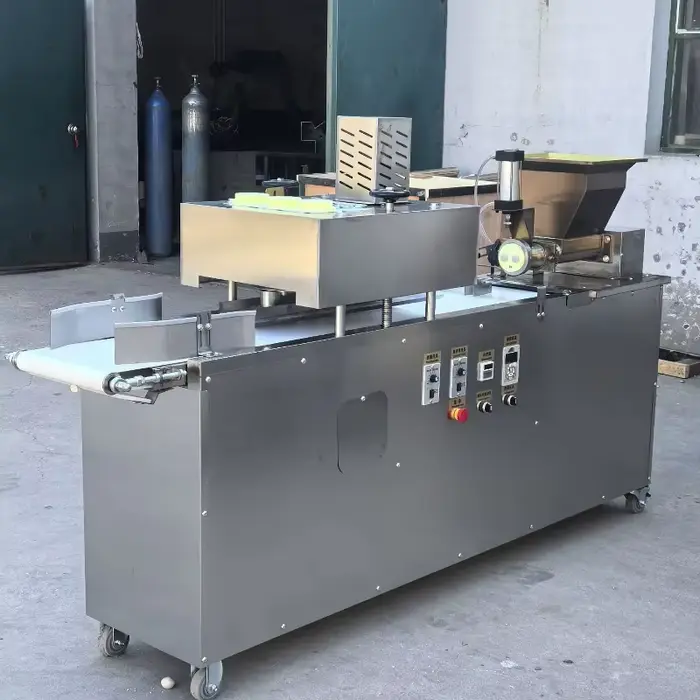 Machine de boulangerie industrielle personnalisée haute efficacité tout-en-un pour la production de pain et de pâtisserie