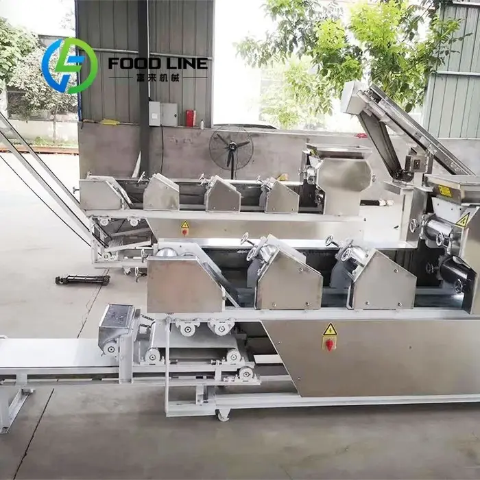 Machine commerciale de fabrication de nouilles Ramen japonaises
