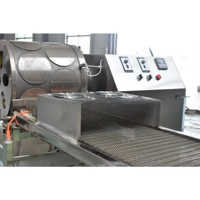 Pâtisserie Lumpia Samosa oeuf ressort rouleau peau feuille emballage faisant la Machine pour Mini Sping Wrapper Auto fabricant pliant