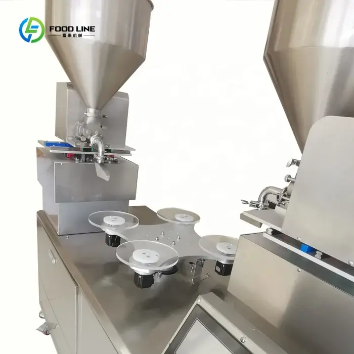 Machine à décorer les gâteaux multifonctionnelle et automatique