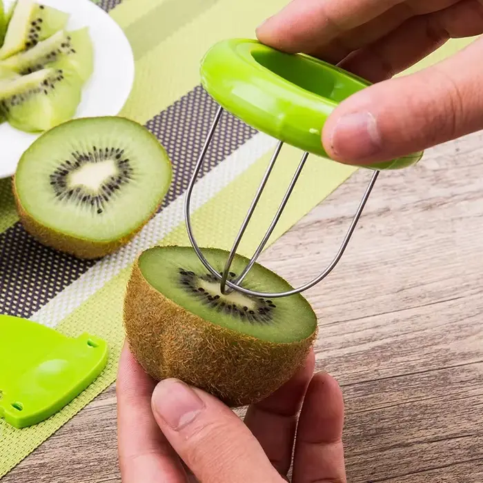 Coupe-kiwi avec poignées amovibles