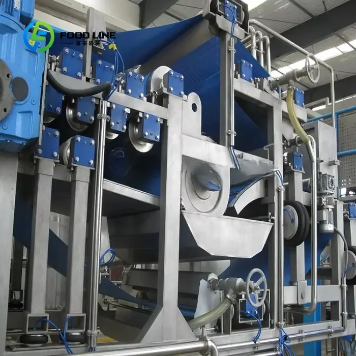 Presse-agrumes industriel grande capacité avec filtre pour usine de transformation alimentaire et de boissons