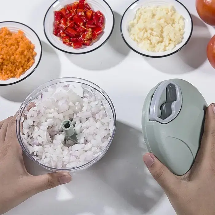 Nouveau broyeur coupe-oignon végétal accessoires de cuisine 500/900ML hachoir à viande manuel presse à ail