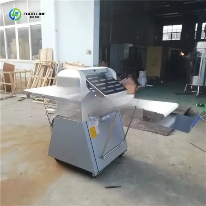 Machine à pâtisserie tout-en-un personnalisée
