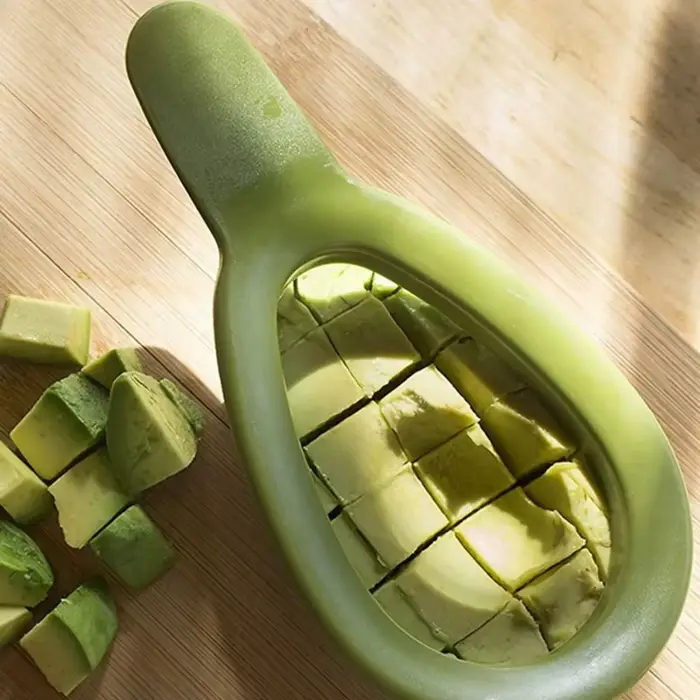 Trancheuse et corer d'avocat