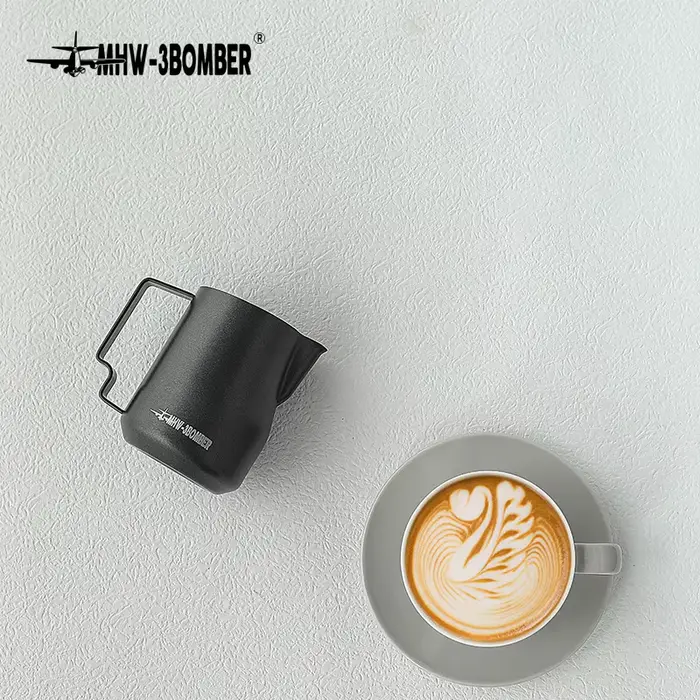 MHW-3BOMBER 350ml 450ml Pichet à lait turbo pour mousse et vapeur, Pichet professionnel pour mousse