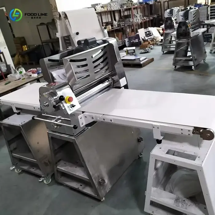 Machine à pâte feuilletée électrique personnalisée