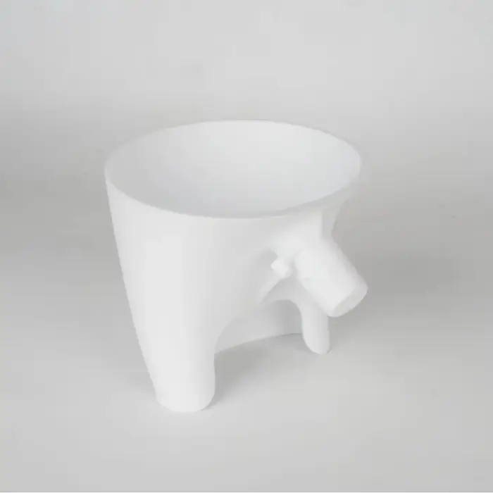 Entonnoir à farine KitchenAid pour blender Artisan KSM150 5 : large ouverture pour un versement facile et sans