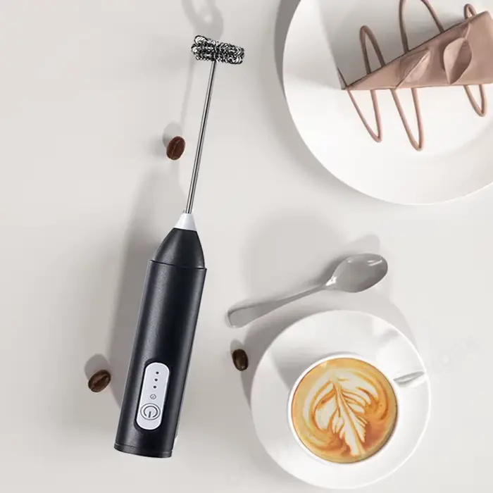 Mousseur à lait sans fil électrique type-c mélangeur à main en acier inoxydable Mini cafetière fouet
