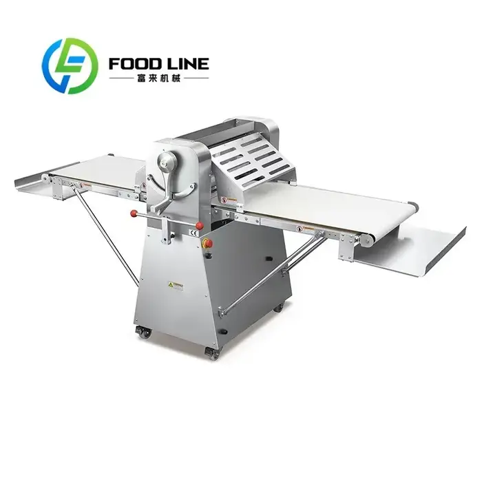 Machine de fabrication de pâtisserie soufflée