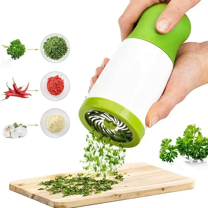 Broyeur à herbes multifonctionnel