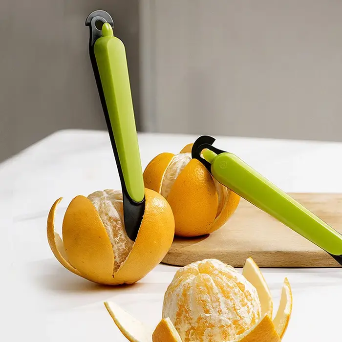 Outil de préparation de fruits tout-en-un conçu pour les citrons
